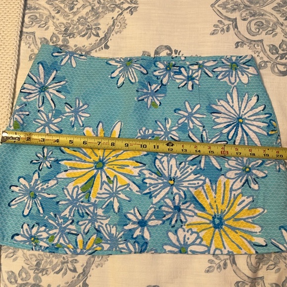 Lily Pulitzer Mini Skirt Sz 8 - Picture 5 of 7